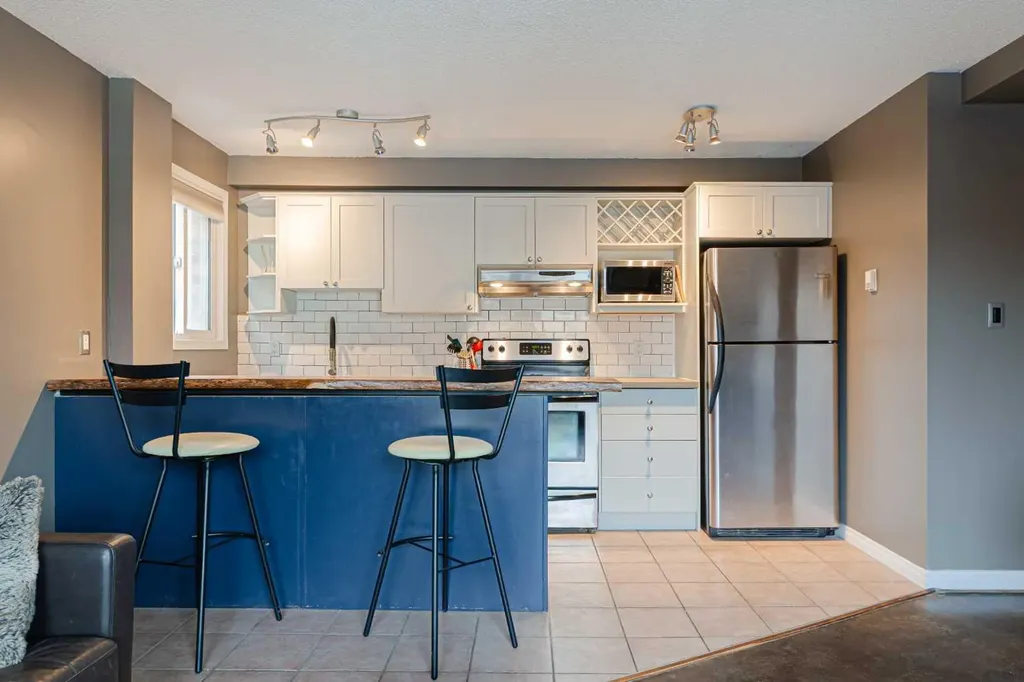 117 23 Avenue SW Calgary AB T2S 0H9