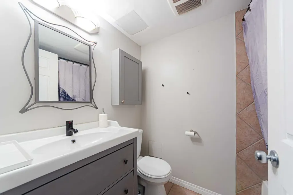 117 23 Avenue SW Calgary AB T2S 0H9