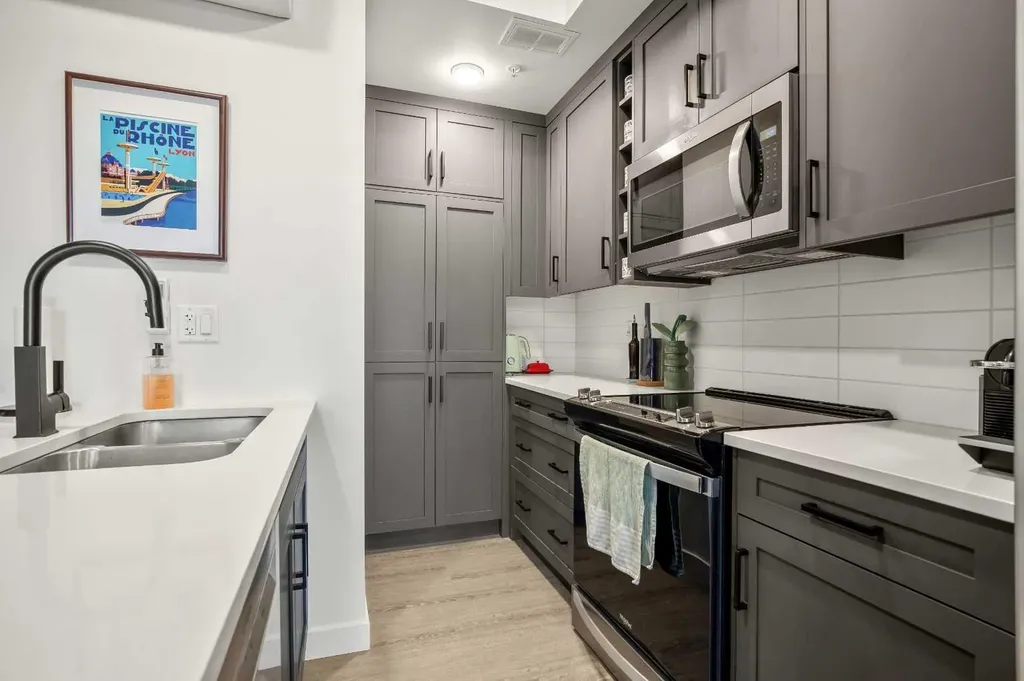 3932 University Avenue NW Calgary AB T3B 6P6