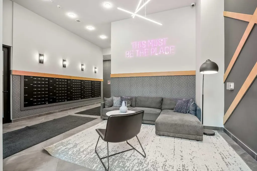 3932 University Avenue NW Calgary AB T3B 6P6