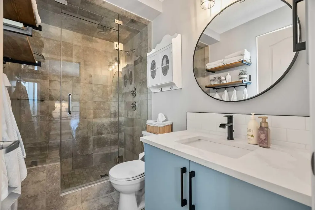 166 Sage Bank Grove NW Calgary AB T3R 0K1