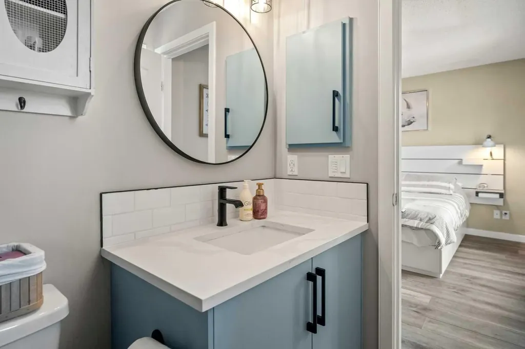 166 Sage Bank Grove NW Calgary AB T3R 0K1