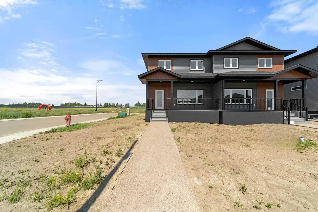 6336 26 Avenue Camrose AB T4V 5J6