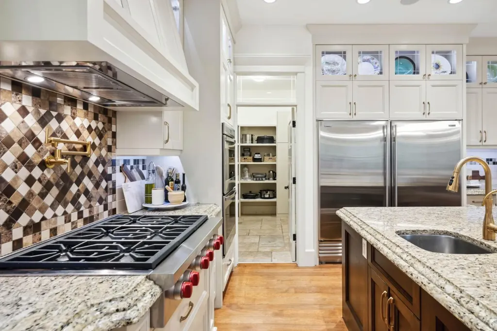 108 Posthill Drive SW Calgary AB T3H 0J1