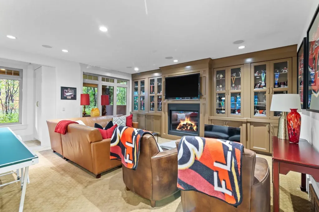 108 Posthill Drive SW Calgary AB T3H 0J1