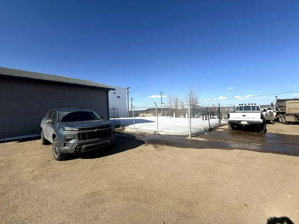 195 Mackay Crescent Fort Mcmurray AB T9H 5E8