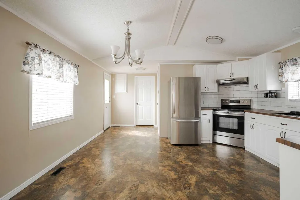 157 Grandview Crescent Fort Mcmurray AB T9H4X5