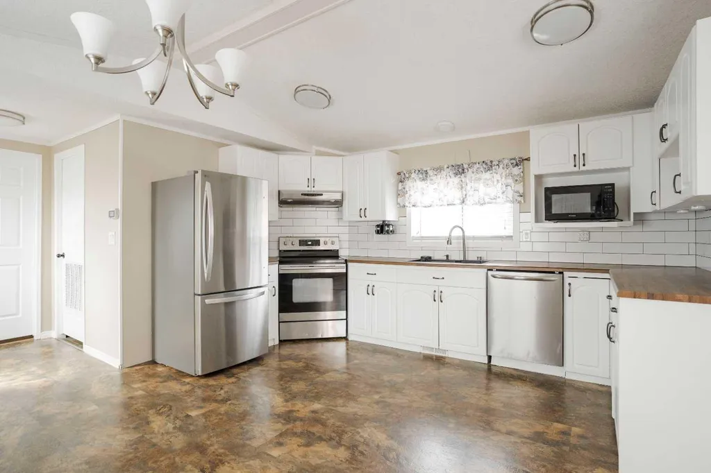 157 Grandview Crescent Fort Mcmurray AB T9H4X5