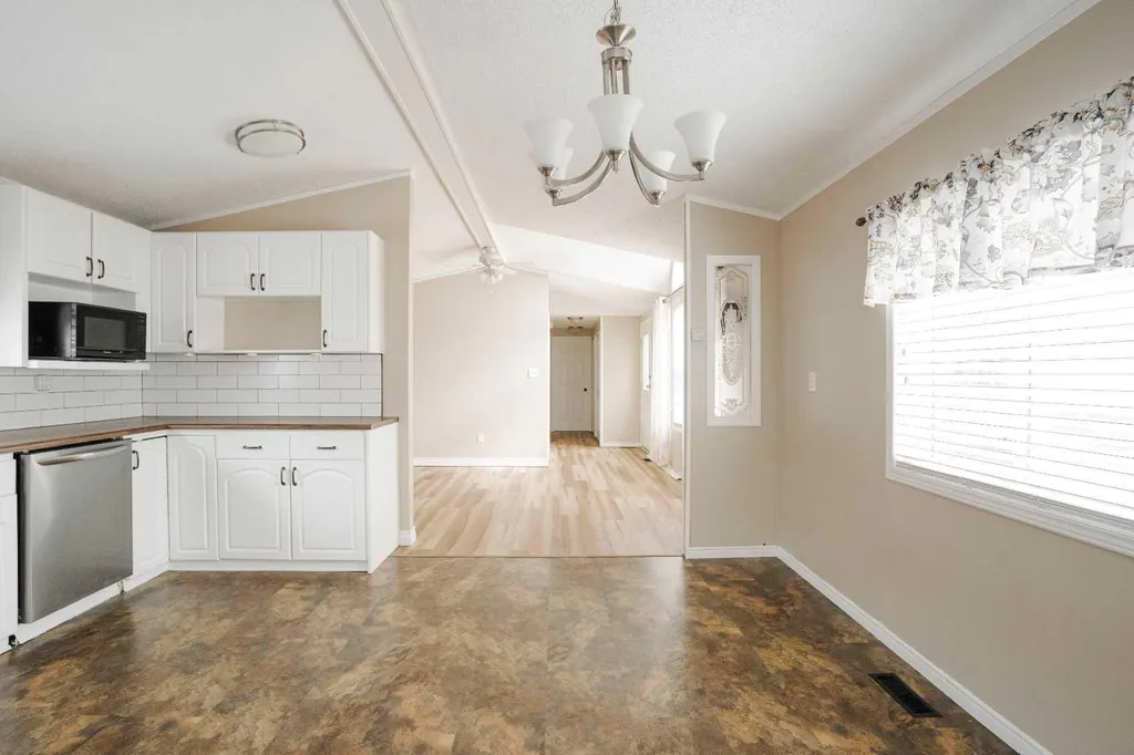 157 Grandview Crescent Fort Mcmurray AB T9H4X5