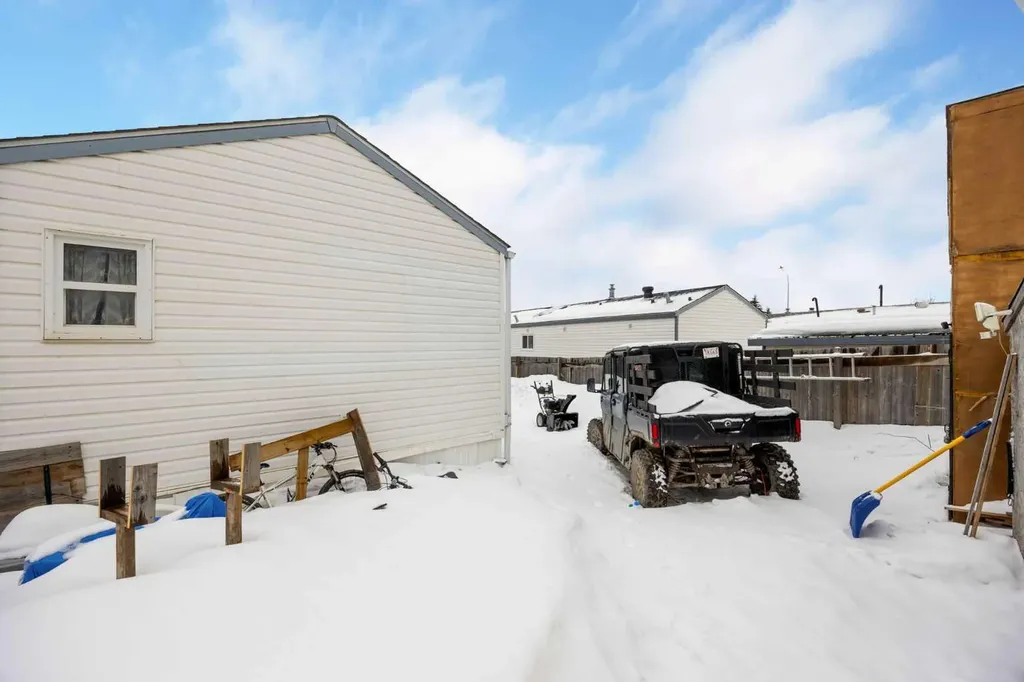 157 Grandview Crescent Fort Mcmurray AB T9H4X5