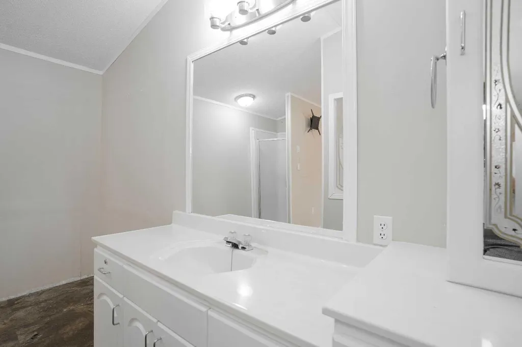 157 Grandview Crescent Fort Mcmurray AB T9H4X5
