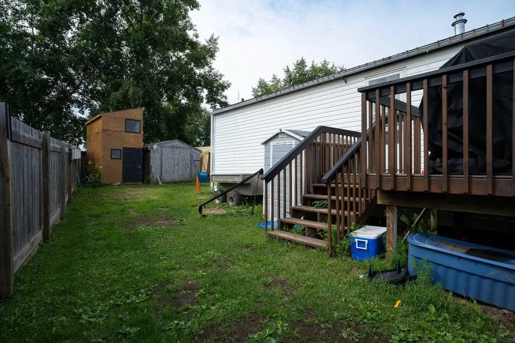 157 Grandview Crescent Fort Mcmurray AB T9H4X5