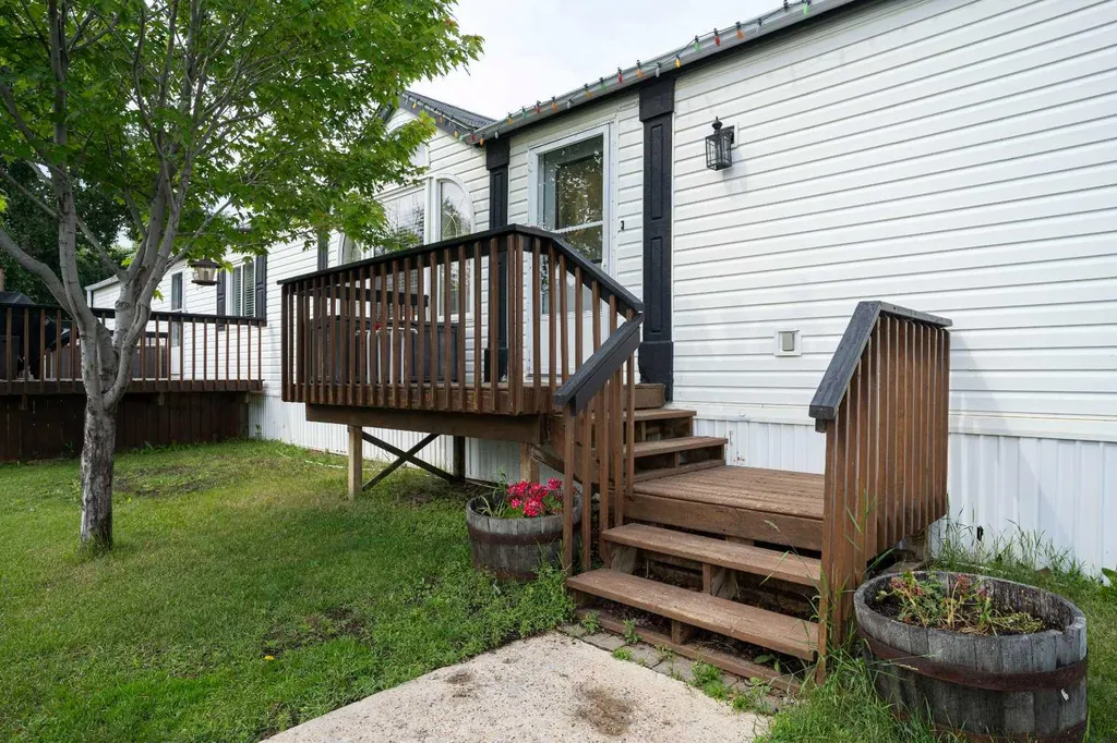 157 Grandview Crescent Fort Mcmurray AB T9H4X5