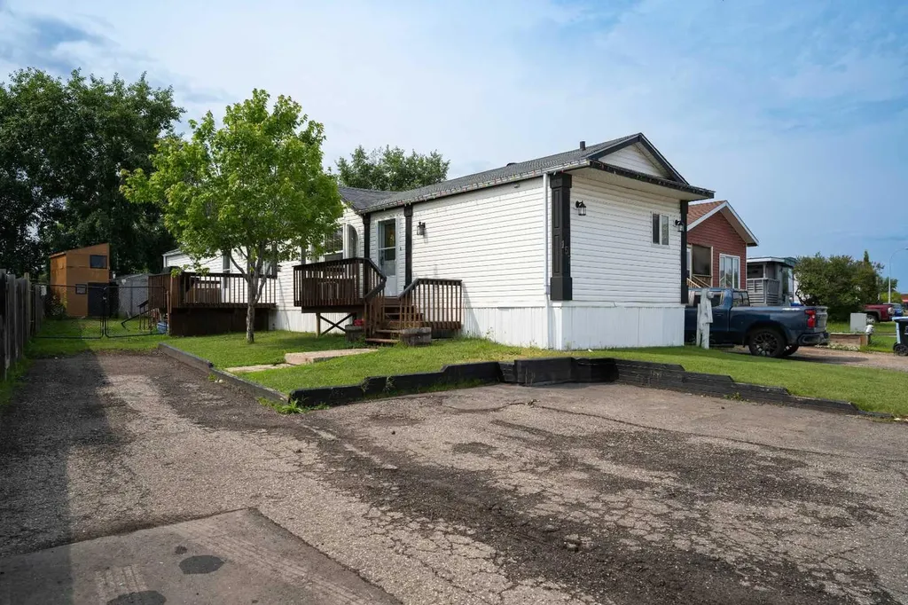 157 Grandview Crescent Fort Mcmurray AB T9H4X5