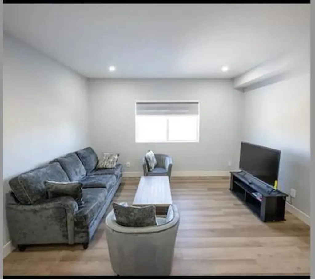9313 103 Avenue Grande Prairie AB T8V1B2