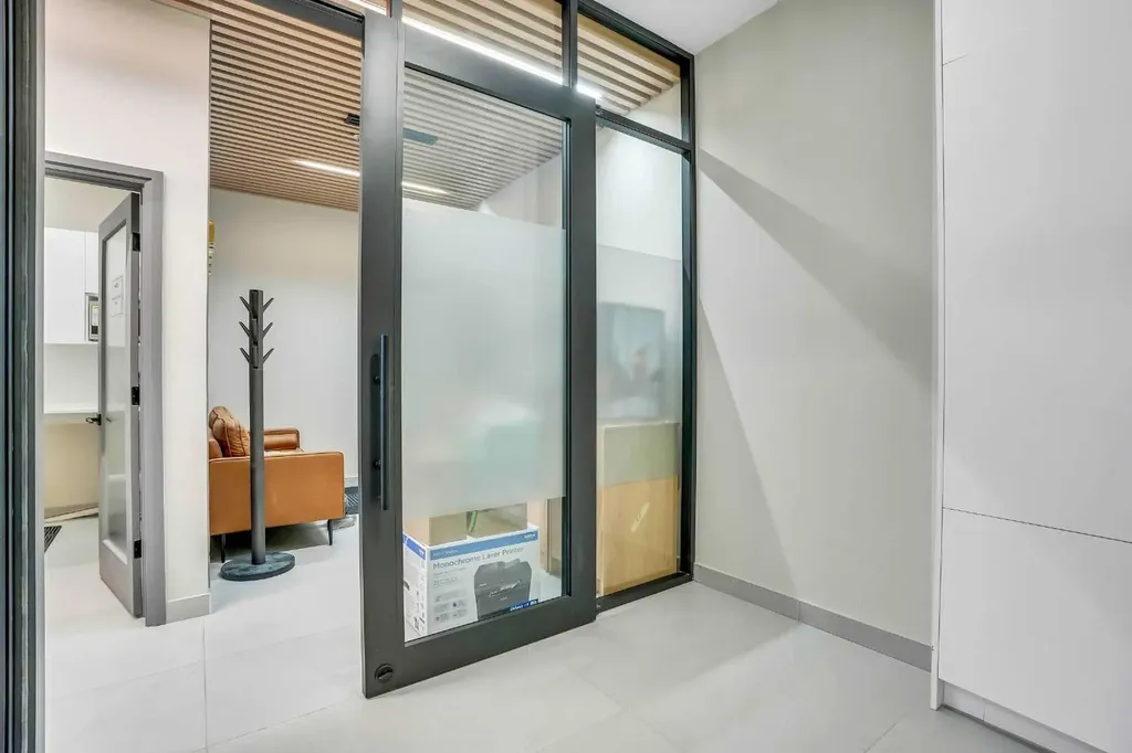 4715 88 Avenue NE Calgary AB T3J 5R4