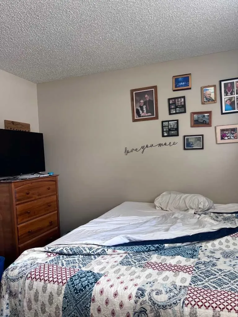 49 Bennett Street Red Deer AB T4R 1V4