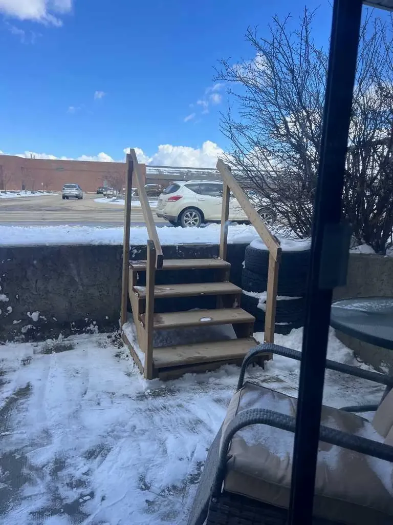 49 Bennett Street Red Deer AB T4R 1V4