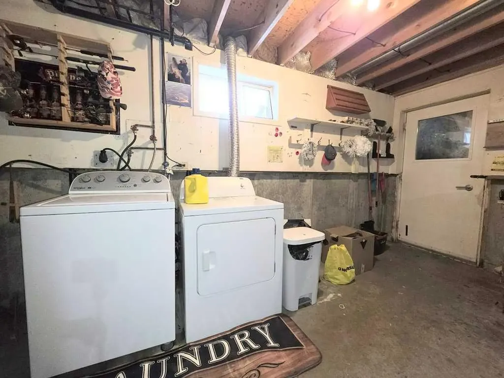 1216 10 Street SE Slave Lake AB T0G 2A3