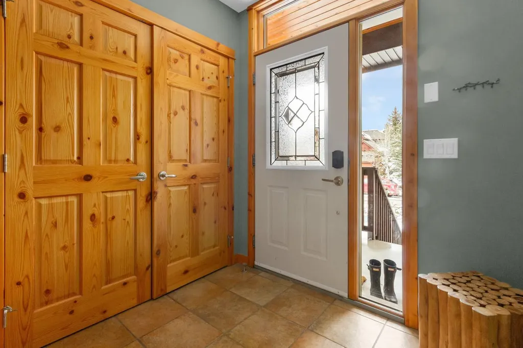 330 Casale Place Canmore AB T1W 3G2