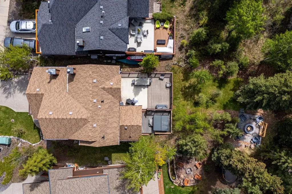 330 Casale Place Canmore AB T1W 3G2