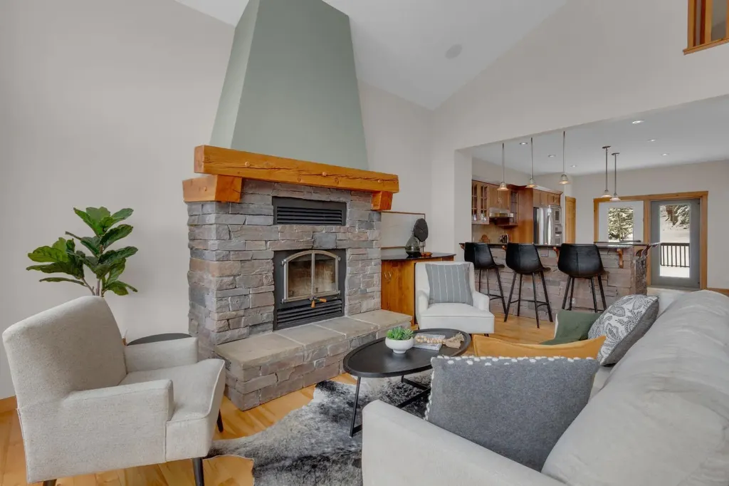 330 Casale Place Canmore AB T1W 3G2
