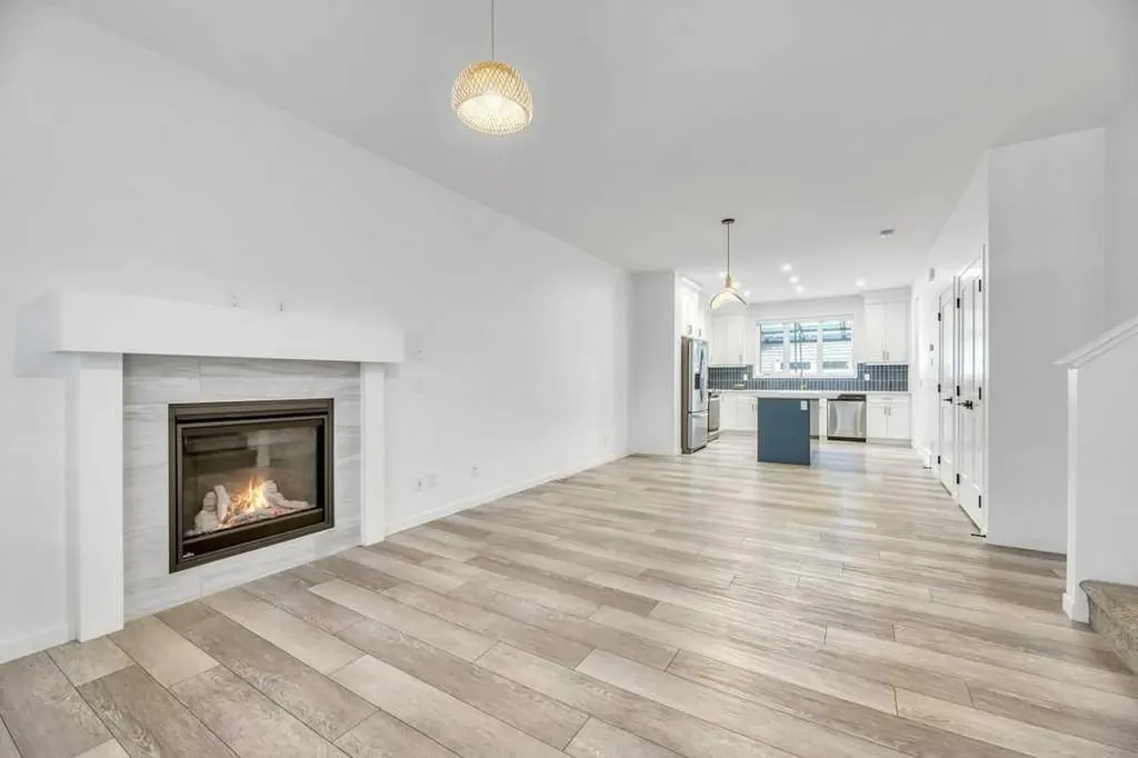141 Knight Avenue Crossfield AB T0M 0S0