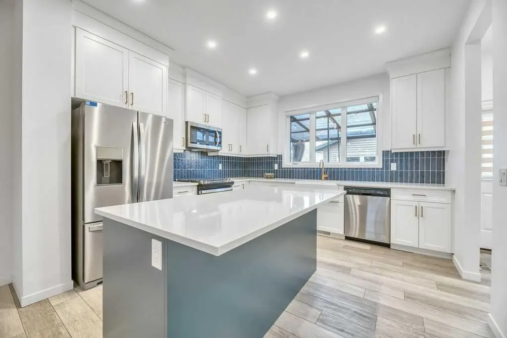 141 Knight Avenue Crossfield AB T0M 0S0
