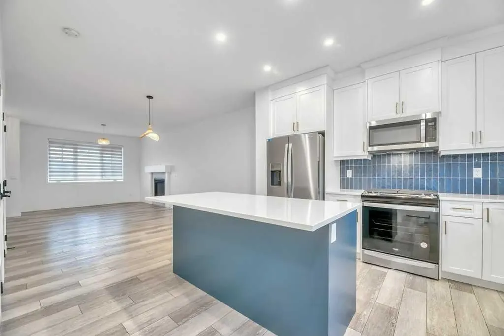 141 Knight Avenue Crossfield AB T0M 0S0