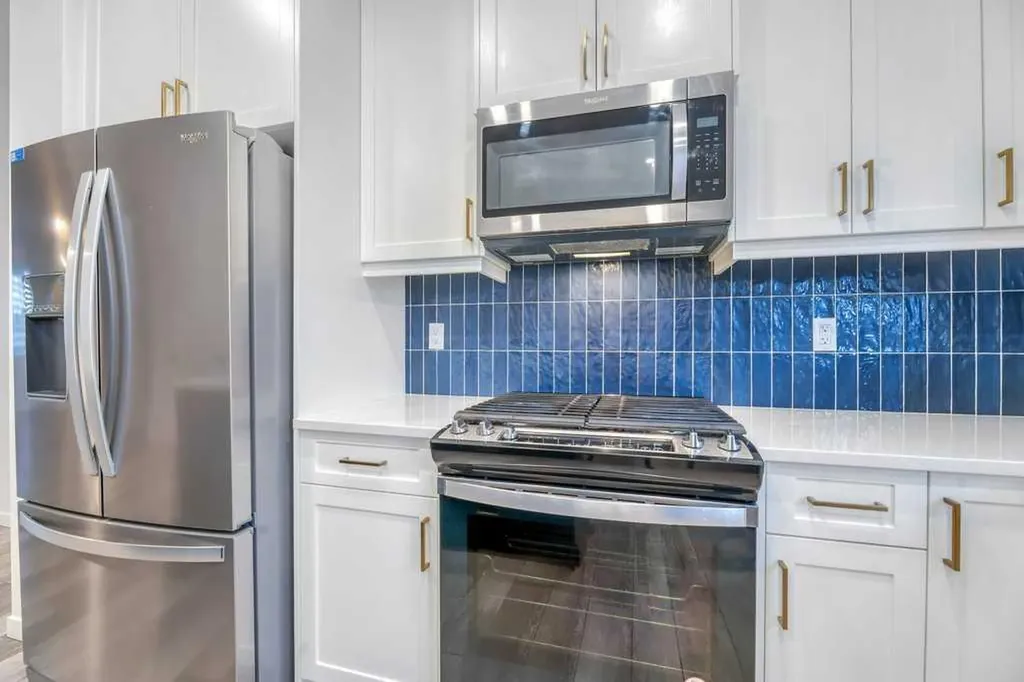 141 Knight Avenue Crossfield AB T0M 0S0