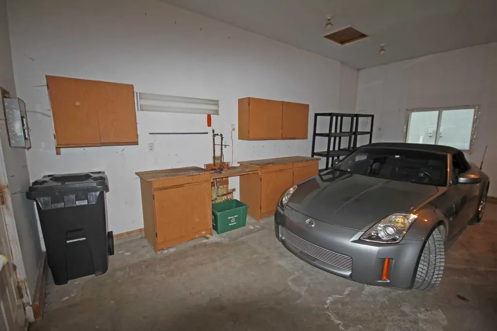 25 Willow Springs Crescent Sylvan Lake AB T4S 1G1