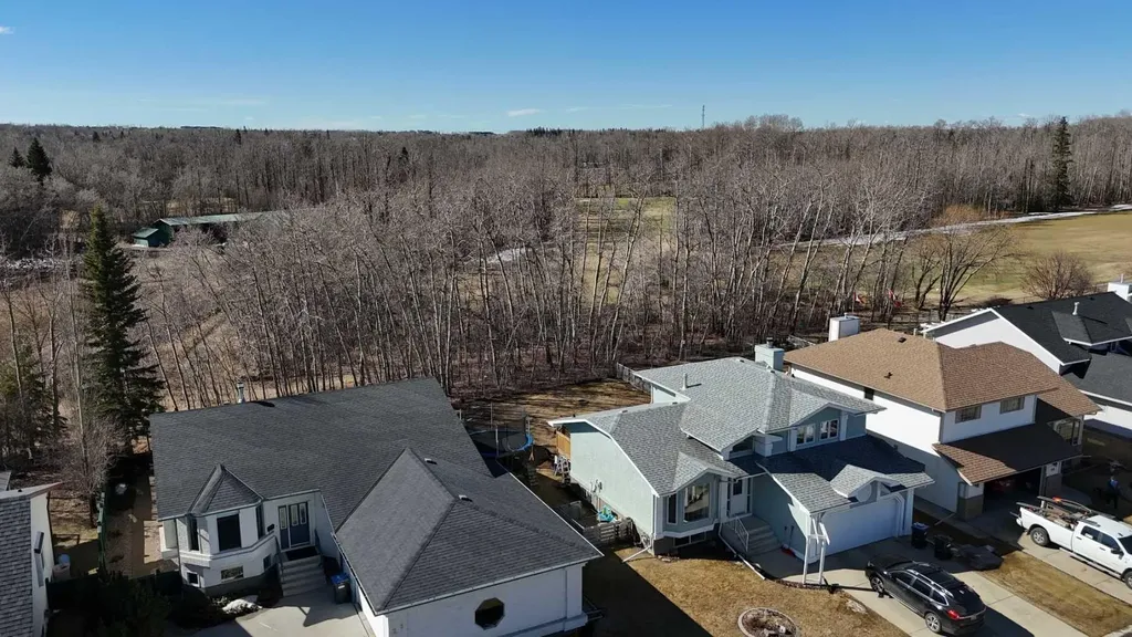 25 Willow Springs Crescent Sylvan Lake AB T4S 1G1