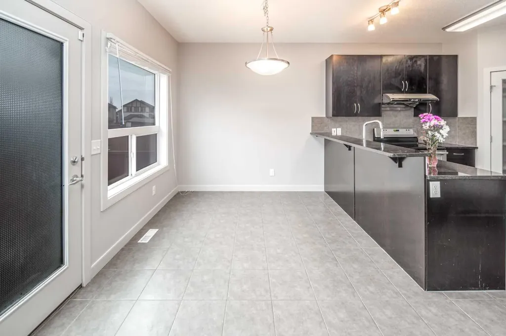 50 Everwoods Park SW Calgary AB T2Y 0G3