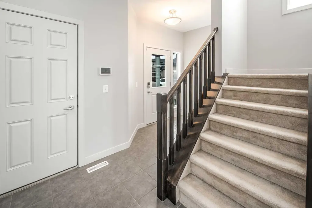 50 Everwoods Park SW Calgary AB T2Y 0G3