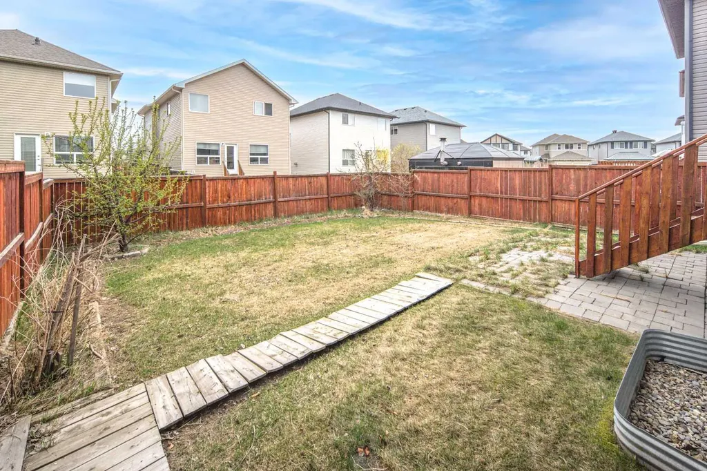 50 Everwoods Park SW Calgary AB T2Y 0G3