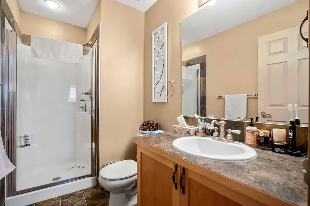 49 Spring Meadows Bay Okotoks AB T1S2G8