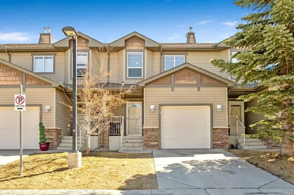 49 Spring Meadows Bay Okotoks AB T1S2G8