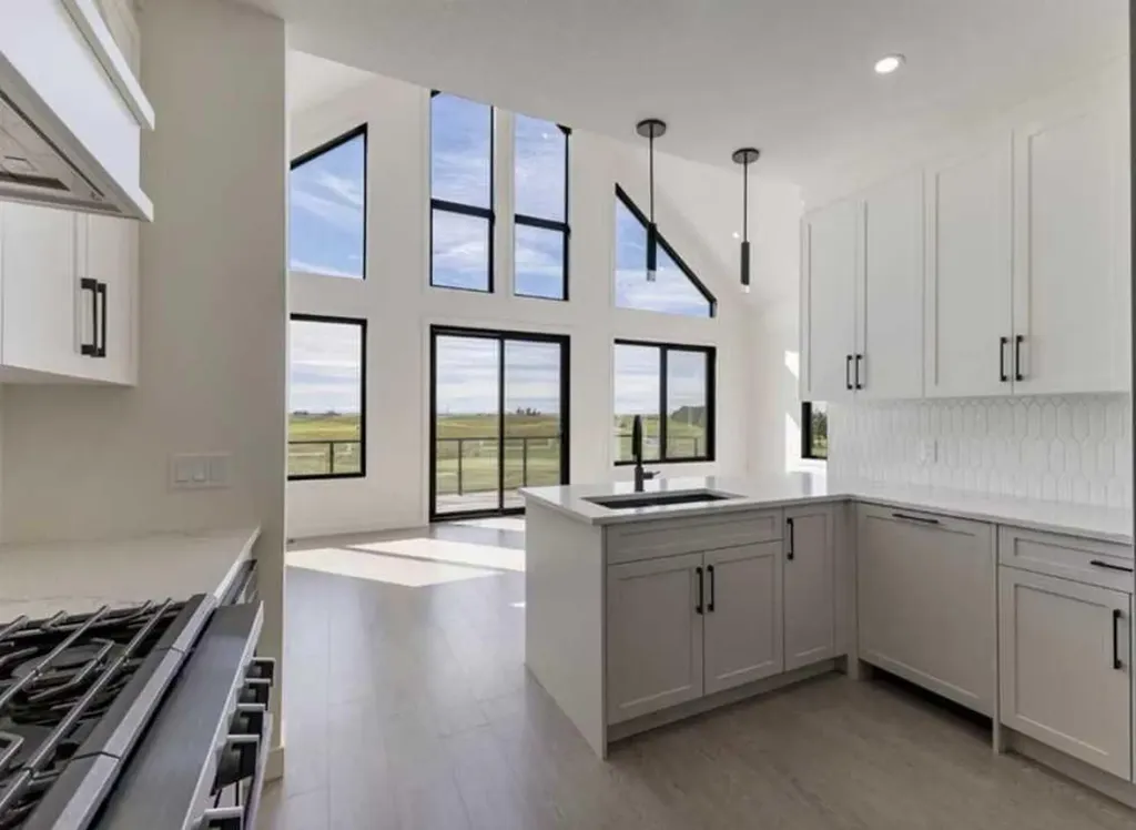 496 Muirfield Crescent Lyalta AB T0J1Y1