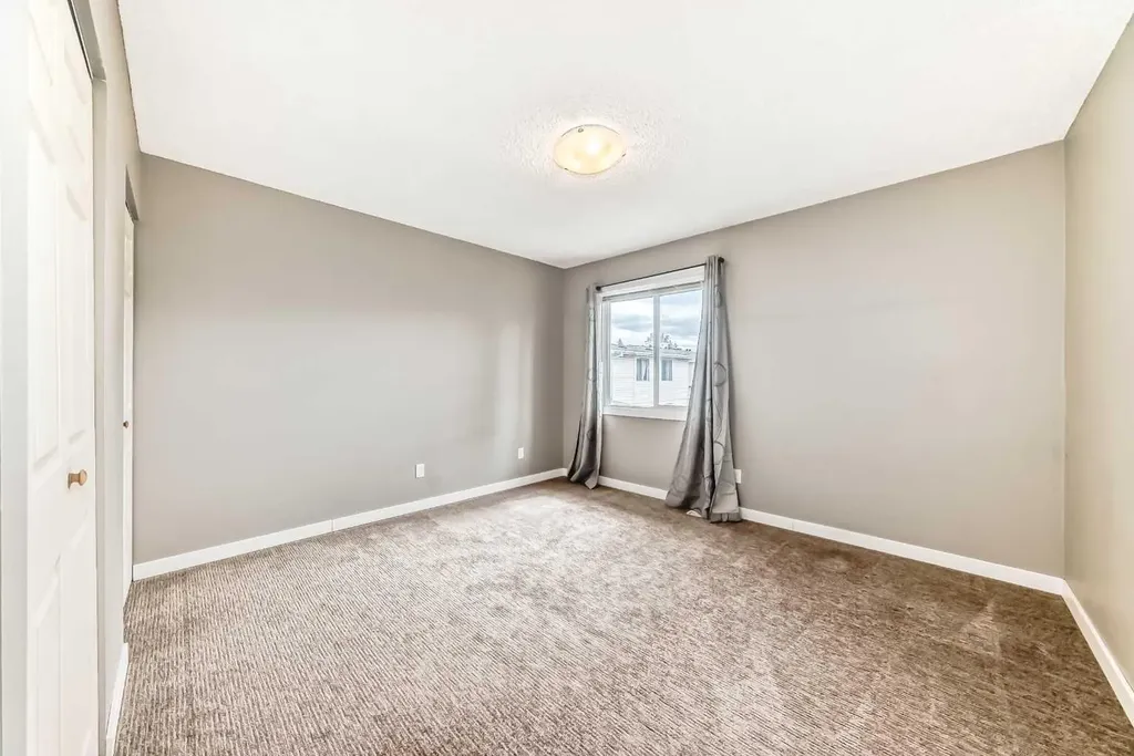 3015 51 Street SW Calgary AB T3E 6N5