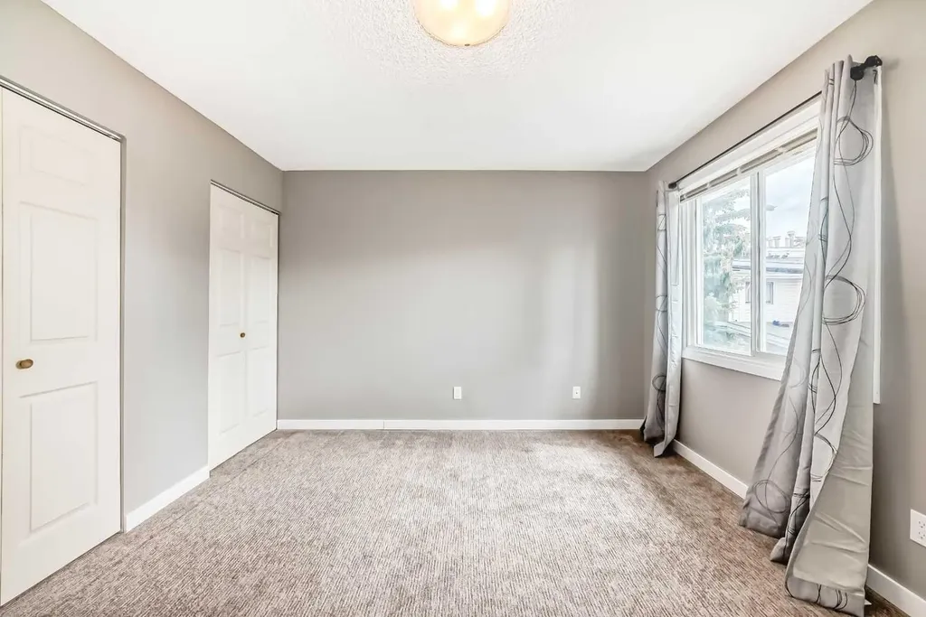 3015 51 Street SW Calgary AB T3E 6N5