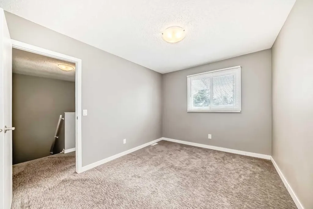 3015 51 Street SW Calgary AB T3E 6N5