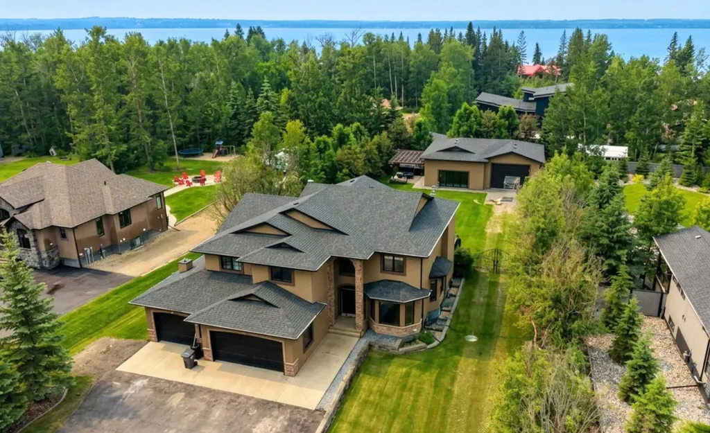 310 Jarvis Glen Way Jarvis Bay AB T4S 1R8
