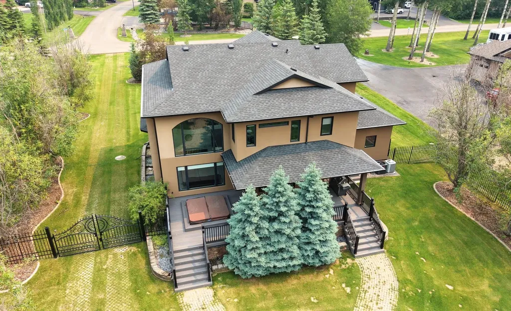 310 Jarvis Glen Way Jarvis Bay AB T4S 1R8