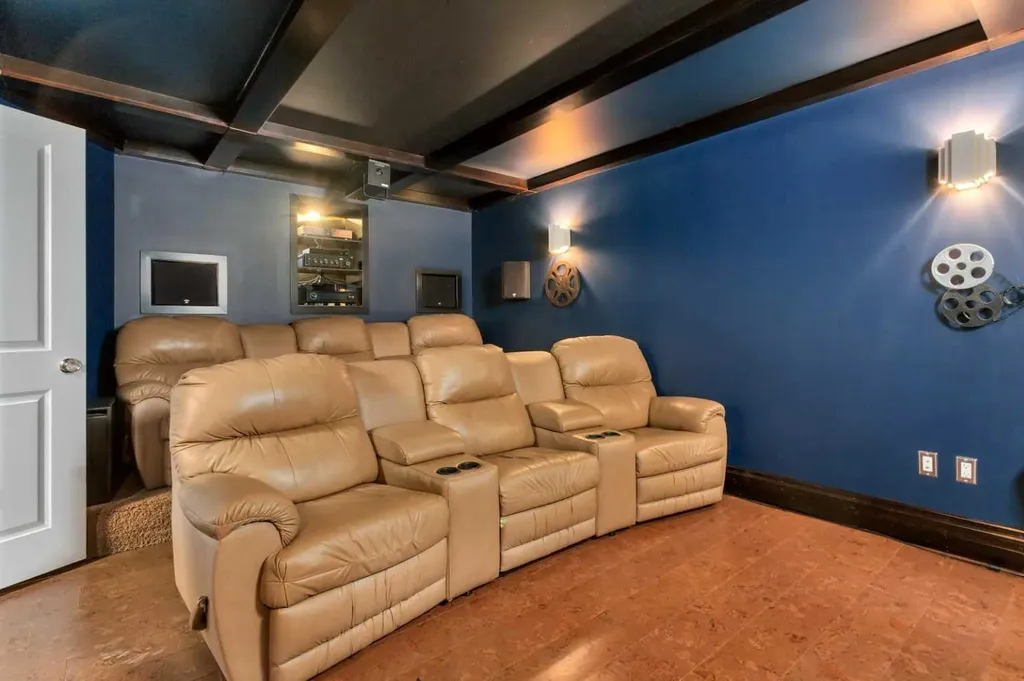 310 Jarvis Glen Way Jarvis Bay AB T4S 1R8