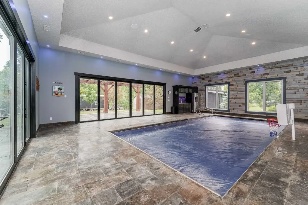 310 Jarvis Glen Way Jarvis Bay AB T4S 1R8