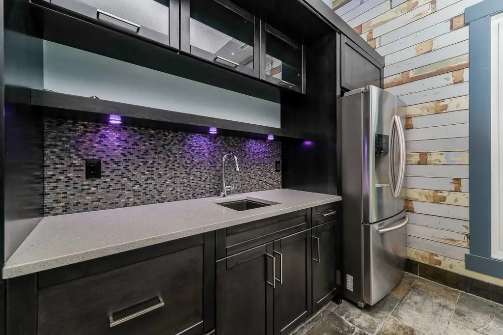 310 Jarvis Glen Way Jarvis Bay AB T4S 1R8