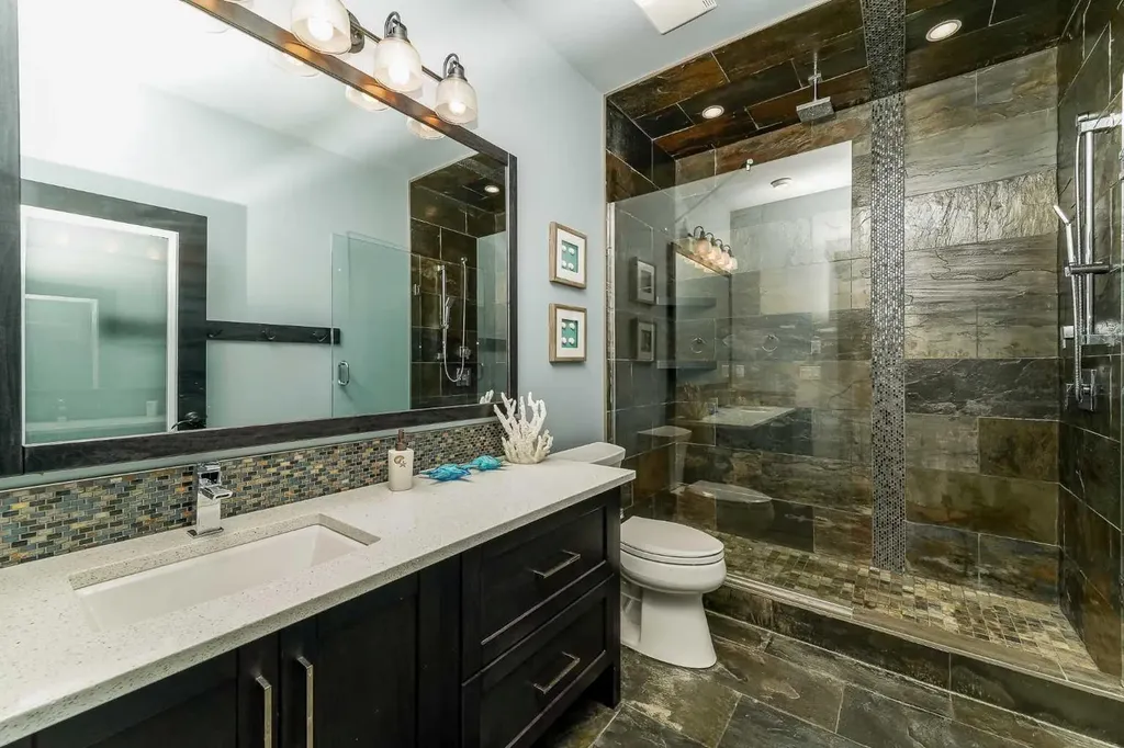 310 Jarvis Glen Way Jarvis Bay AB T4S 1R8