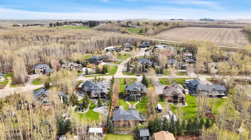 310 Jarvis Glen Way Jarvis Bay AB T4S 1R8