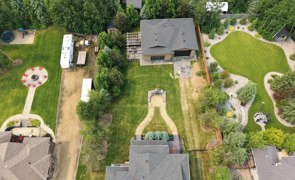 310 Jarvis Glen Way Jarvis Bay AB T4S 1R8