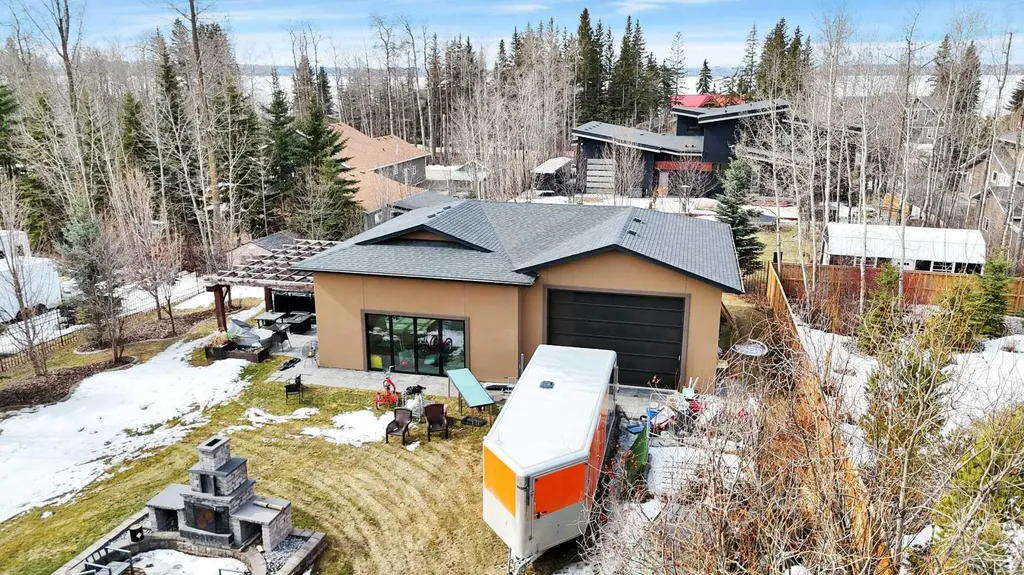 310 Jarvis Glen Way Jarvis Bay AB T4S 1R8